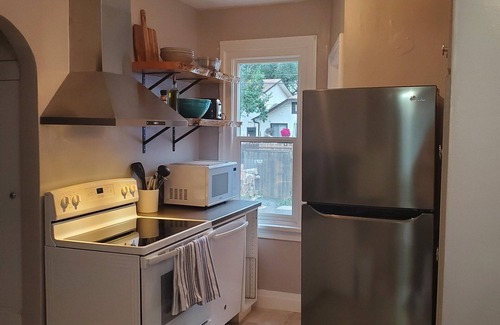 Saskatoon Downtown Casa | Charming 3 bedroom house close to downtown!