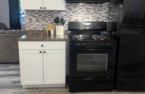 Davenport Casa | Charming 3-bedroom house with WiFi just 5 minutes from downtown!