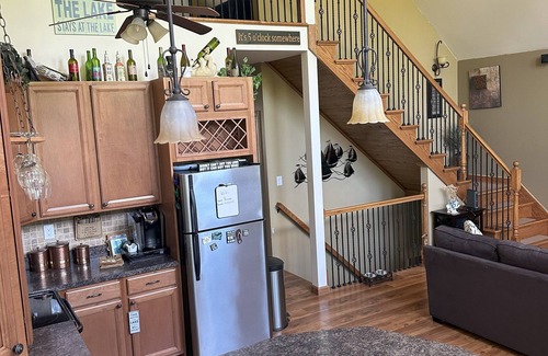 Greentown Casa | Charming 3-bedroom house with Loft & 2 Double Beds in fabulous Greentown