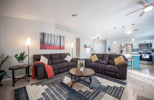 Townsite Casa | Charming, 3-bedroom house in Henderson 6 miles from Lake Mead.