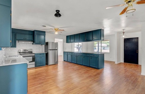 Lumberton Casa | Charming 3-bedroom house with WiFi and AC in beautiful Lumberton TX
