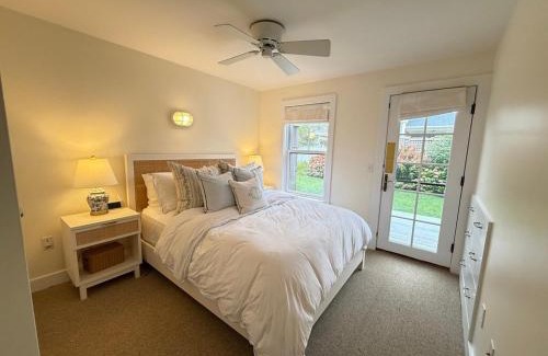 Oak Bluffs Casa | Charming 3-Bedroom Home in the Heart of Oak Bluffs