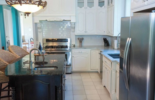 Waveland Casa | Charming 3-bedroom home with a private pool and firepit. 15 min from the beach.