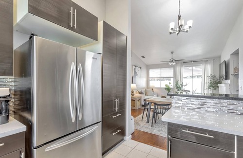 Folsom Casa | Charming 3-bedroom home, popular Broadstone area, walk to shops & park, WiFi, AC
