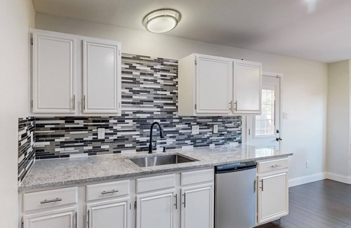 Frisco Casa | Charming 3-Bedroom Home in Prime Frisco Location Fast WiFi & AC