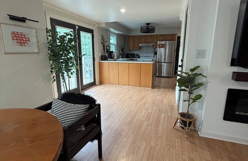 Lincoln Casa | Charming 3-bedroom Home Near Downtown Lincoln.