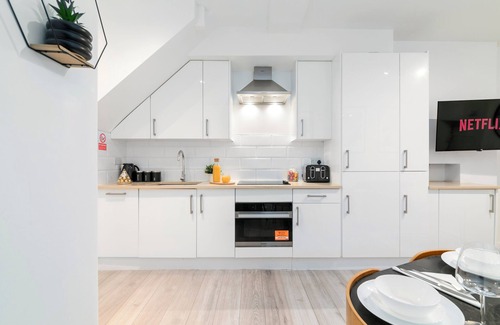 Edgware Casa | Charming 3-bedroom house in serene Edgware