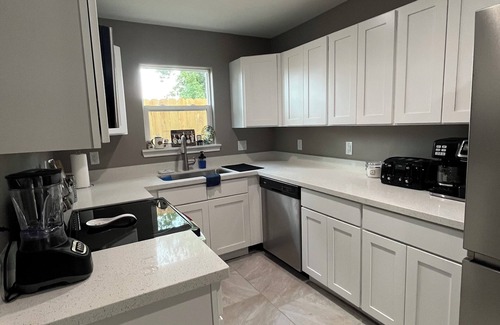 Beaumont Casa | Charming 3-bedroom house in excellent location