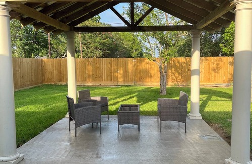 Beaumont Casa | Charming 3-bedroom house in excellent location