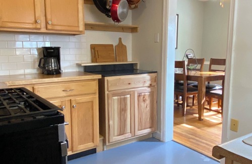 Columbia Casa | Charming 3-bedroom house with AC in Columbia