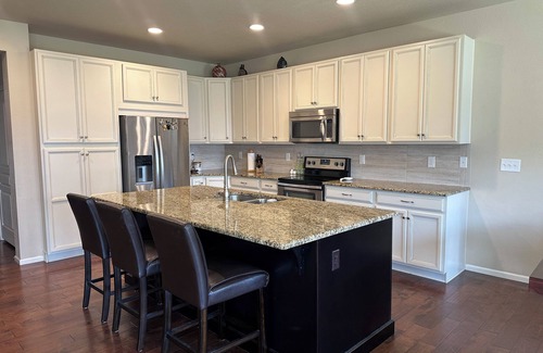 Centerra Casa | Charming 3-bedroom house in Lovely Loveland with AC