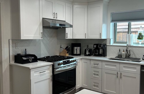 Metairie Casa | Charming 3-bedroom house in peaceful Metairie with WiFi, AC