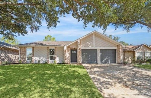 Richmond Casa | Charming 3-bedroom house with its own private pool
