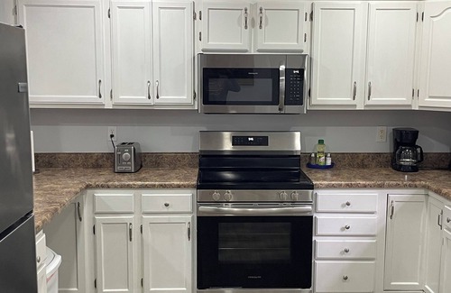 Ringgold Casa | Charming 3-bedroom house with WiFi and AC in Ringgold