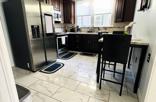 Alameda Casa | Charming 3-bedroom house in excellent Alameda with AC, WiFi