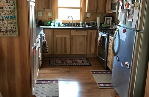 Freedom Casa | Charming 3-bedroom house with AC, WiFi in serene Freedom
