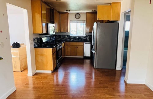 Fremont Casa | Charming 3-bedroom house with WiFi and AC in wonderful Fremont