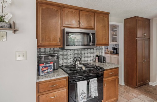 Madison Casa | Charming 3-bedroom house in peaceful Madison with WiFi, Pet-friendly