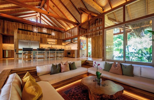 Garza Casa | Charming 3-bedroom house, Beachfront, Nosara