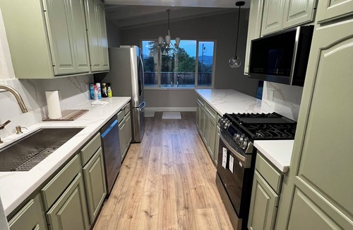 Napa Casa | Charming 3-bedroom house in beautiful Napa with AC, WiFi