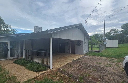 Canton Casa | Charming 3-bedroom house with WiFi and AC in cool Canton