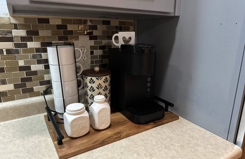 Cocoa Casa | Charming 3-bedroom house in delightful Cocoa with AC