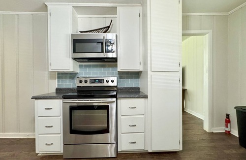 Kilgore Casa | Charming 3-bedroom house on quiet street in delightful Kilgore