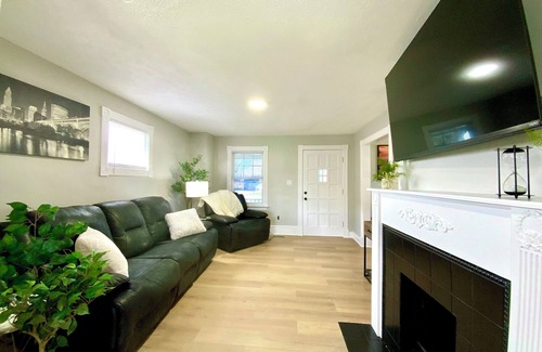 Mentor Casa | Charming 3-bedroom house in peaceful Mentor with AC
