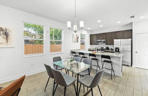 East Tampa Casa | Charming 3-bedroom house in welcoming Tampa