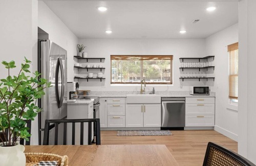Billings Apartamento | Charming 3 Bedroom Retreat: Perfect for Families, Travelers and Professionals