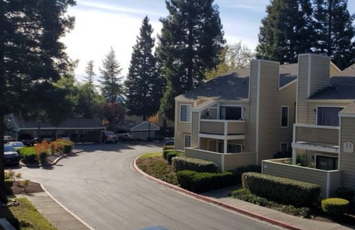 San Ramon Casa | Charming 3-bedroom townhome in lovely San Ramon with AC