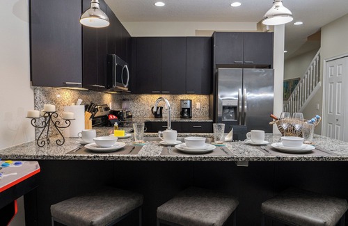 Silver Creek Casa | Charming 3-bedroom townhome with fitness room and private pool in Clermont