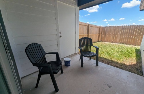 Brownsville Casa | Charming 3-bedroom house in Brownsville with AC