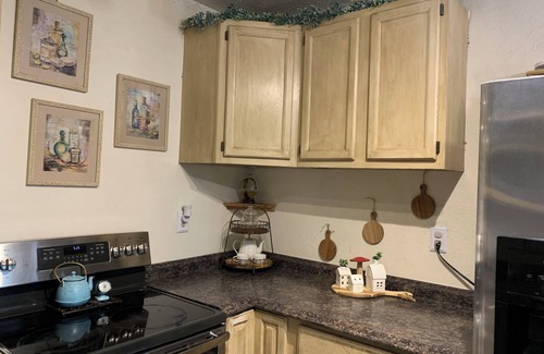 Crystal City Casa | Charming 3-bedroom house with WiFi and AC in Crystal City, TX
