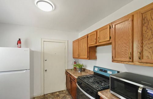 Grand Rapids Casa | Charming 3-bedroom house with WiFi and AC in Grand Rapids