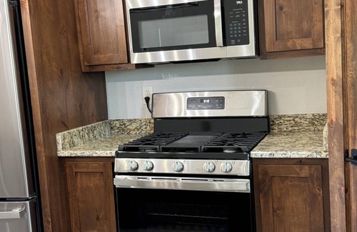 Honey Grove Casa | Charming 3-bedroom new build close to Bois d Arc Lake outside of Honey Grove TX