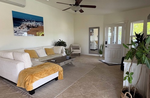Kona Palisades Casa | Charming 3-bedroom house with pool, ocean view, minutes from the Kona Airport.