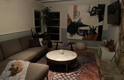 Westchester Casa | Charming 3-Bedroom/2-Bath Art Deco House in West Los Angeles.
