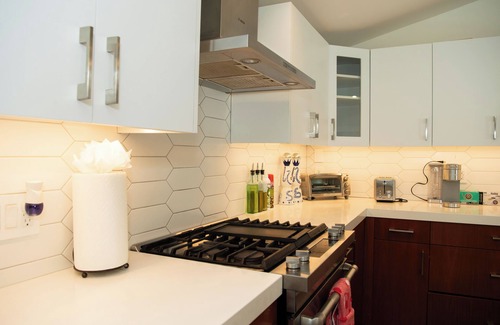 Woodland Hills Casa | Charming 3-bedroom house with AC and WiFi in delightful Los Angeles