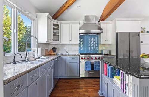 Pacific Palisades Casa | Charming 3-Bedroom Pet-Friendly Pacific Palisades Home