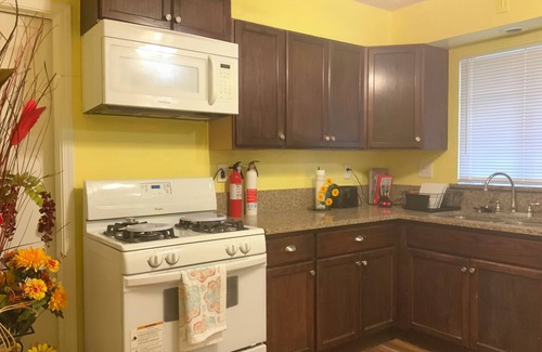 Midwest City Casa | Charming 3-bedroom house in fabulous Midwest City with WiFi, AC