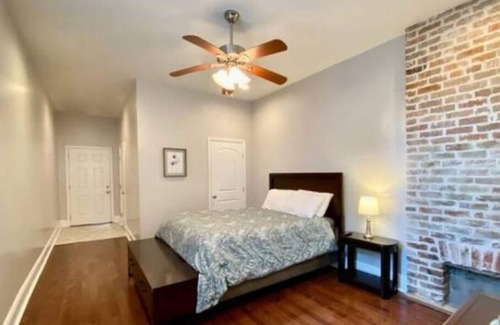 Milan Casa | Charming 3 Bedroom House minutes from downtown.