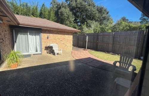 Old Aurora Casa | Charming 3-bedroom house in fabulous New Orleans with WiFi and AC