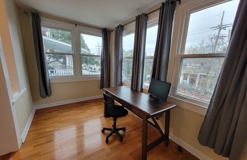 East Carrollton Casa | Charming 3-bedroom, 2 bath house in the delightful Uptown New Orleans