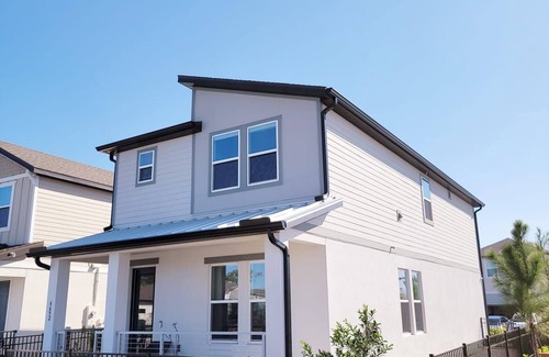 St. Cloud Casa | Charming 3-bedroom house with fitness room, WiFi in welcoming Saint Cloud