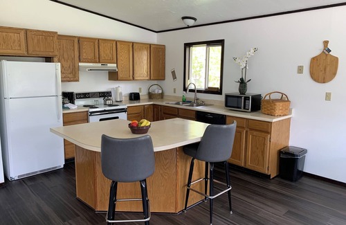 Seeley Lake Casa | Charming 3-bedroom house in enchanting Seeley Lake with WiFi in 6 acres .