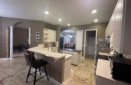 Spring Hill Casa | Charming 3-bedroom spacious house with cozy feel in Spring Hill