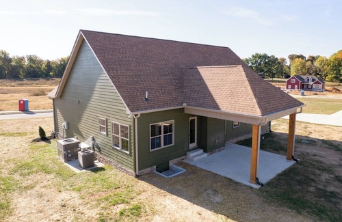 Springfield Casa | Charming 3-bedroom house in Springfield- Perfect for Families & Getaways!