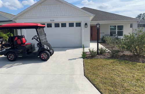 Okahumpka Casa | Charming 3-bedroom house in The Villages with WiFi, AC