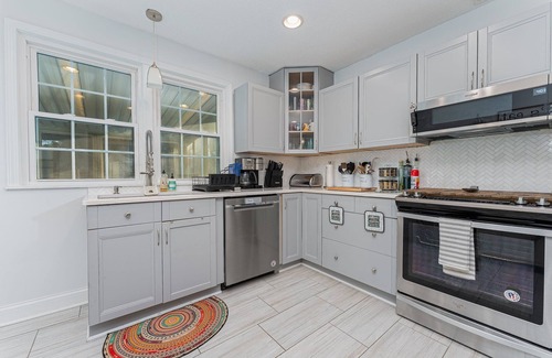 Westerville Casa | Charming 3-bedroom house with WiFi and AC in Pleasant Westerville